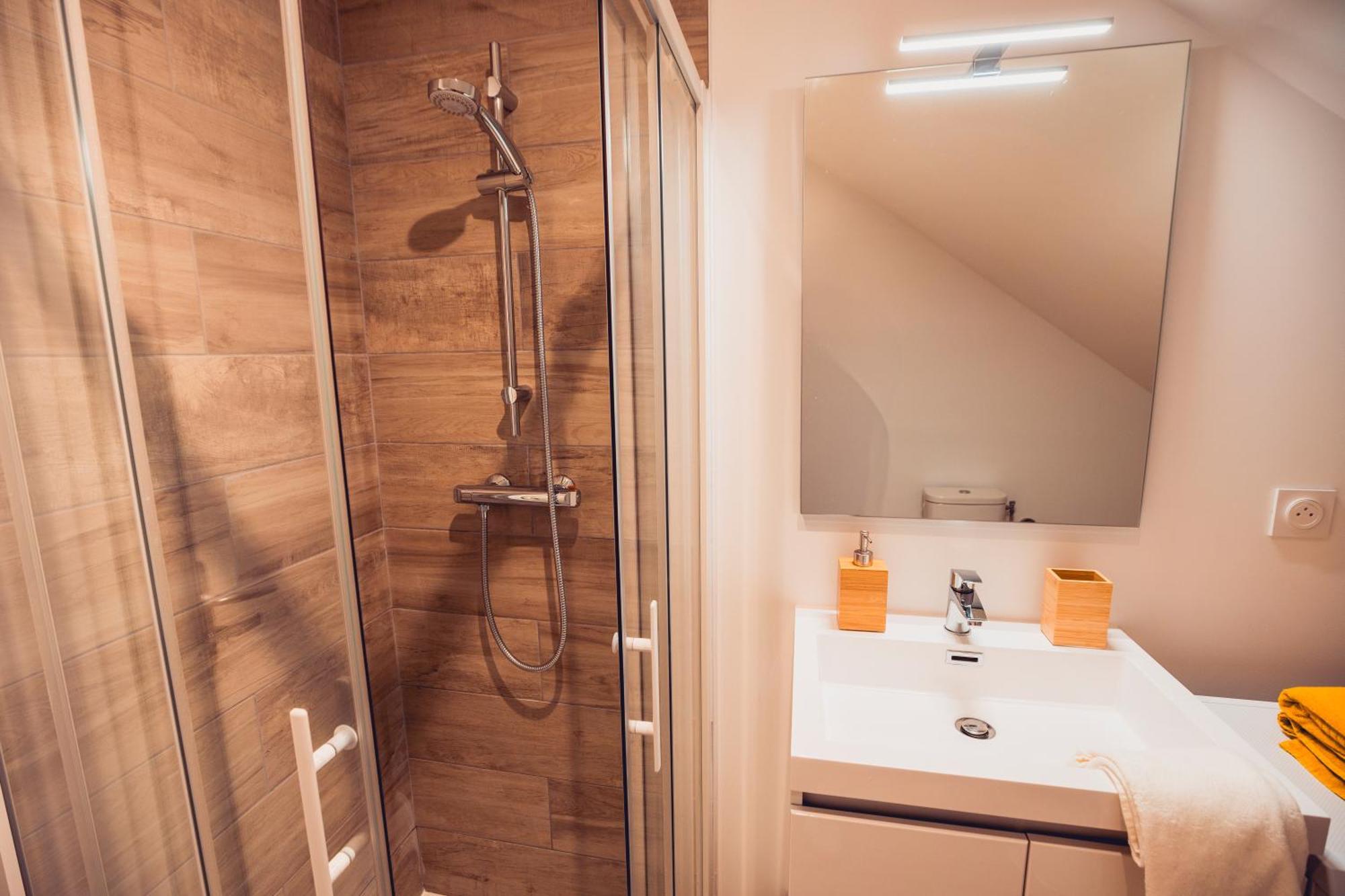 Loft Lumineux Tres Spacieux - Parking Gratuit Châteauroux Εξωτερικό φωτογραφία